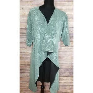 Small LuLaRoe Shirley NWT